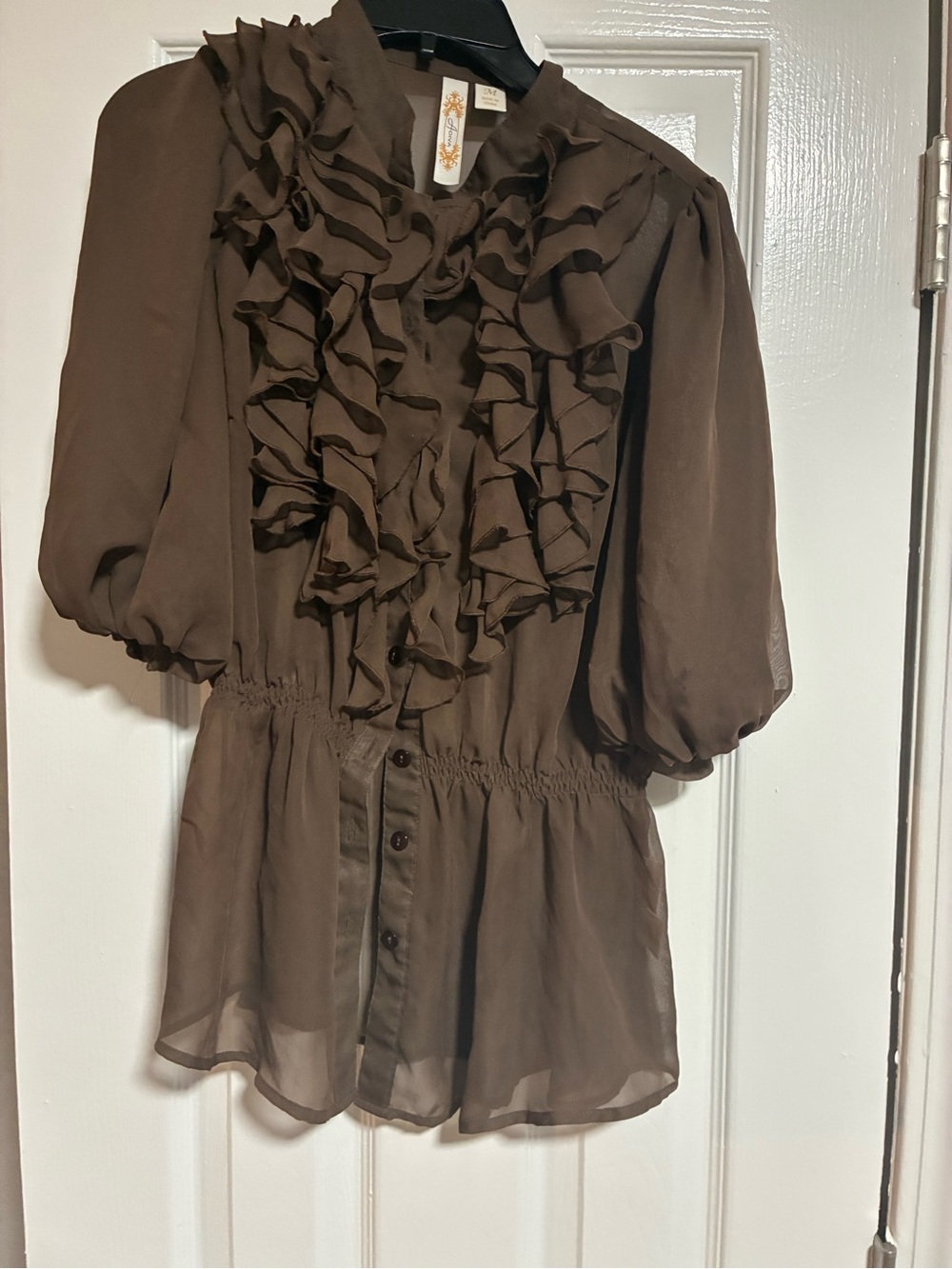Adiva Brown Ruffled Button-Front Blouse